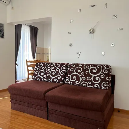 Anika Apartment *